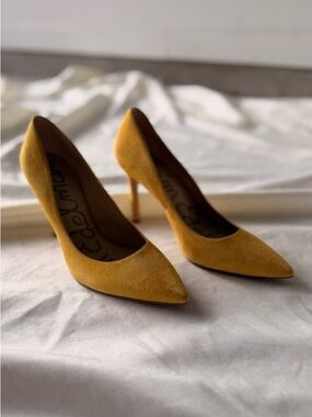 Sam Edelman Mustard Suede Pointed-Toe Stiletto Pumps
